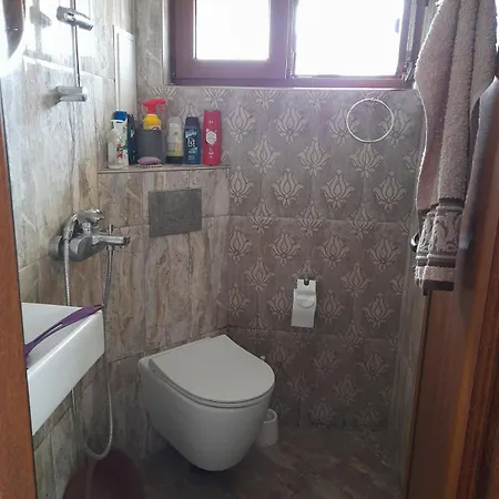 007 с градинка * Бургас